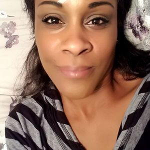 Meet your Posher, Tonia